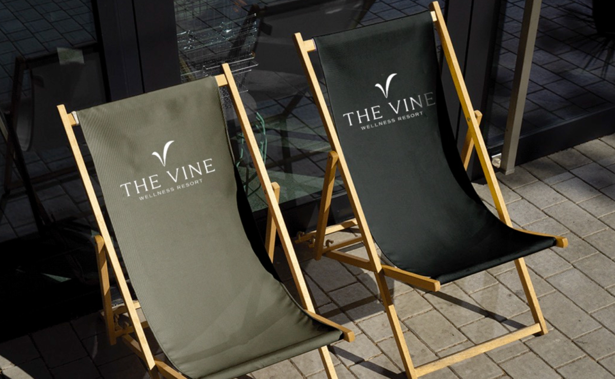 The Vine Relaxing Lawn Chair Facility 3 - The Vine Relaxing Lawn Chair